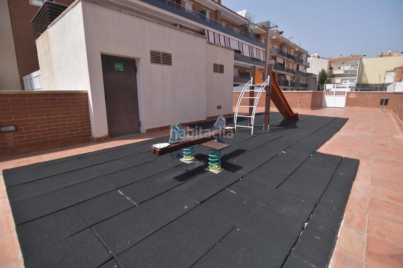 Foto e02efb99-5792-4241-9573-3690d9d872d4. Piso moderno piso seminuevo en el vendrell con piscina y amplia terraza en Vendrell (El)