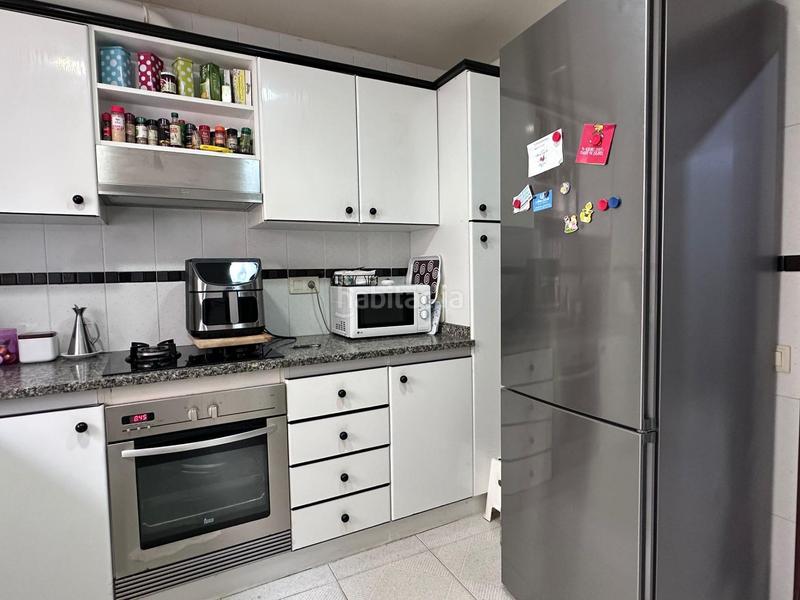 Foto 86d34001-2e75-4a36-857f-f2f57d91494a. Planta baixa amb calefacció aparcament a Segur Platja Segur de Calafell