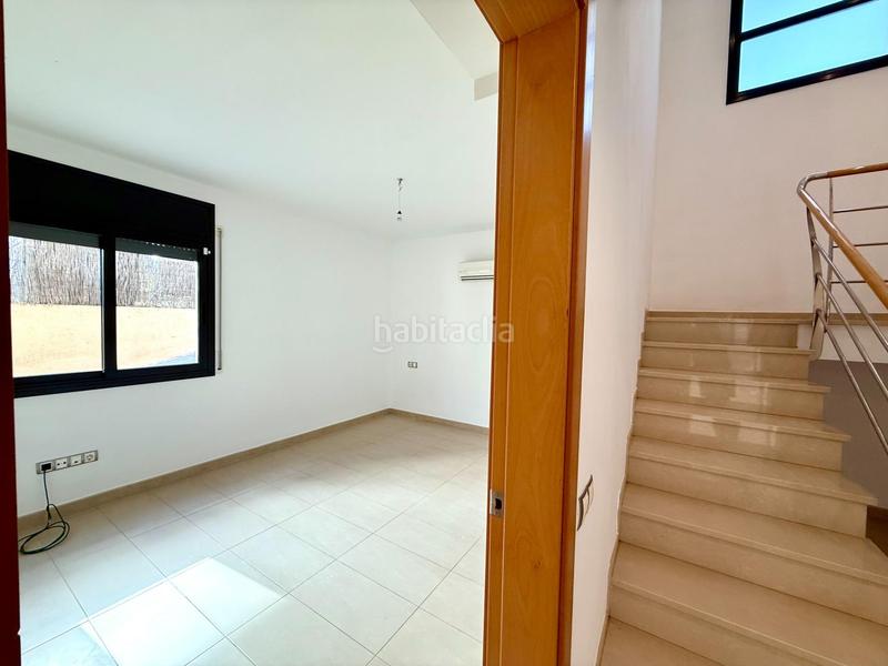 Foto b3680678-a3b1-4e8a-97bb-b50af203eec1. Chalet in carrer cep 56 in Centre Vendrell (El)