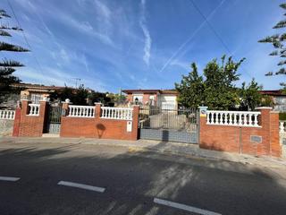 Location Maison à Mas romeu. Chalet en alquiler