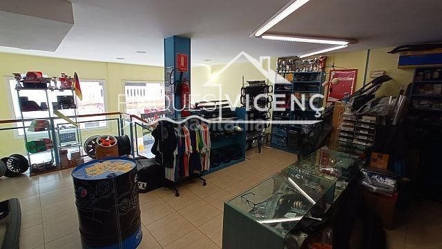 Foto 325b4ae9-85f9-4365-b84c-8d56177db9d8. Local comercial oportunidad en el corazón de la playa calle mallorca, 26 en Calafell