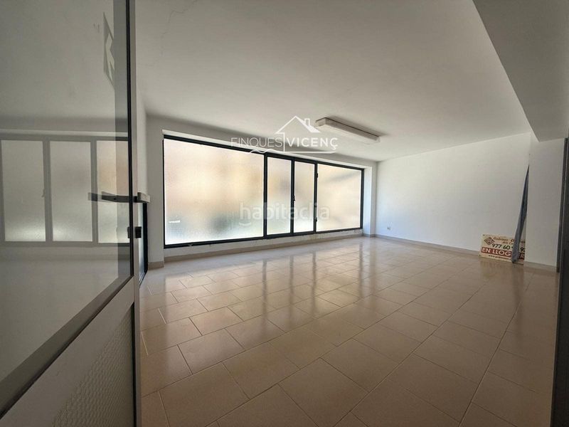 Foto bb77dc4e-4bf1-4825-8628-e3a1030cecaf. Local comercial a Valls