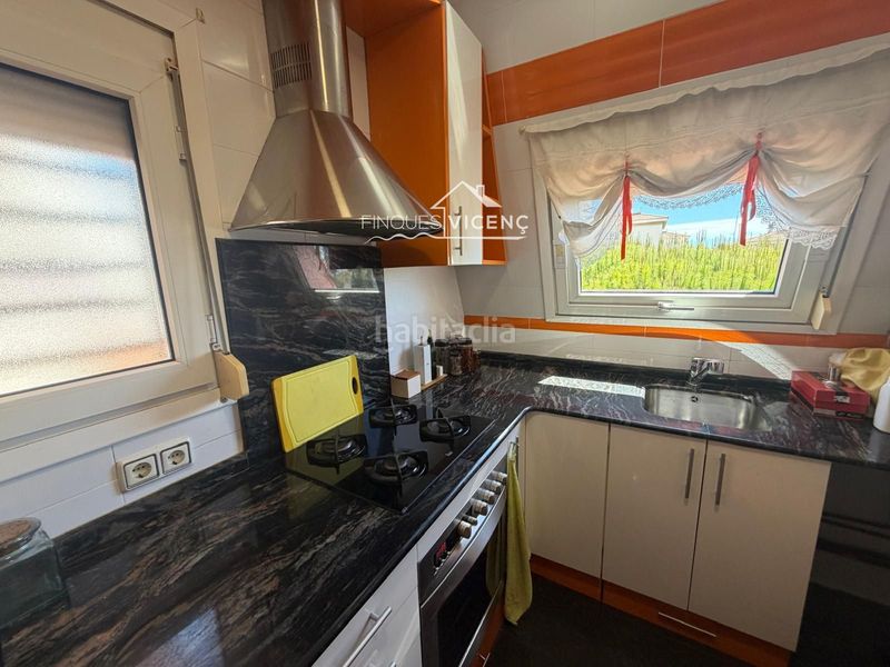 Foto d88d54a0-e065-4b2b-8924-9ff522c76b00. Duplex con riscaldamento parcheggio piscina in Calafell residencial Calafell