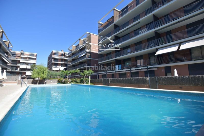 Foto 42b7a50e-d31b-438e-bcd4-2924f939ecbb. Dúplex ático dúplex moderno y exclusivo !! en L´Estany Calafell