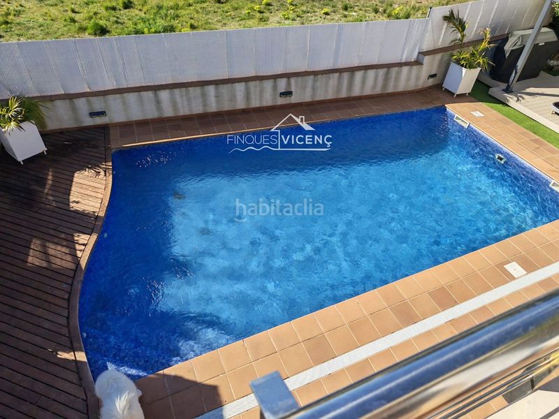 Foto 1d3339a4-d43a-47fb-b21f-646218b0f700. Xalet amb calefacció aparcament piscina a Ciutat jardí Bonanova Calafell