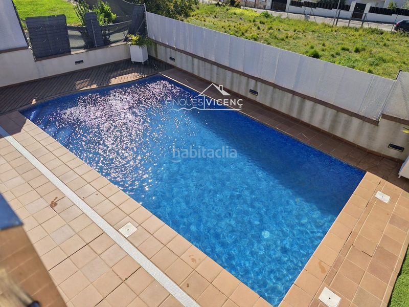 Foto b430835b-07ce-4055-b719-3c844428a4b8. Xalet amb calefacció aparcament piscina a Ciutat jardí Bonanova Calafell