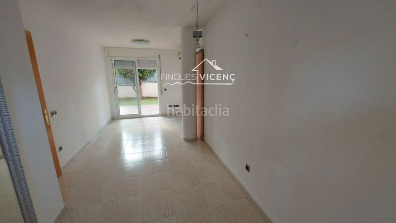 Foto 24d3a30a-d306-49be-8eeb-a1b357adee3d. Pis amb aparcament piscina a Cunit residencial Cunit