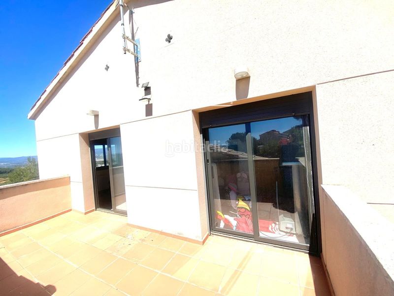 Foto 0f876eac-4871-44e1-b3cb-4e36b5a0c2e4. Casa amb calefacció aparcament piscina a Valldemar-Montmar Segur de Calafell
