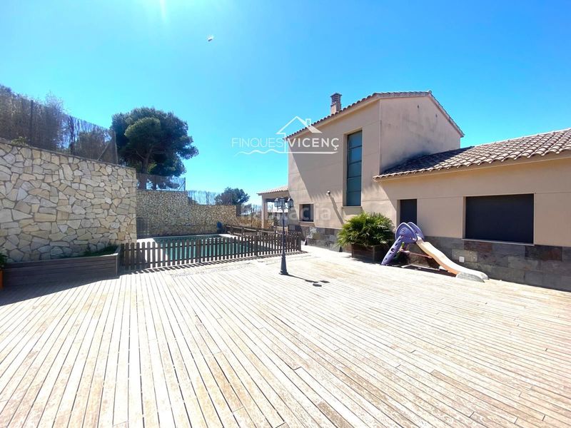 Foto 281f1da4-c759-46aa-8928-233cc4c66058. Casa amb calefacció aparcament piscina a Valldemar-Montmar Segur de Calafell