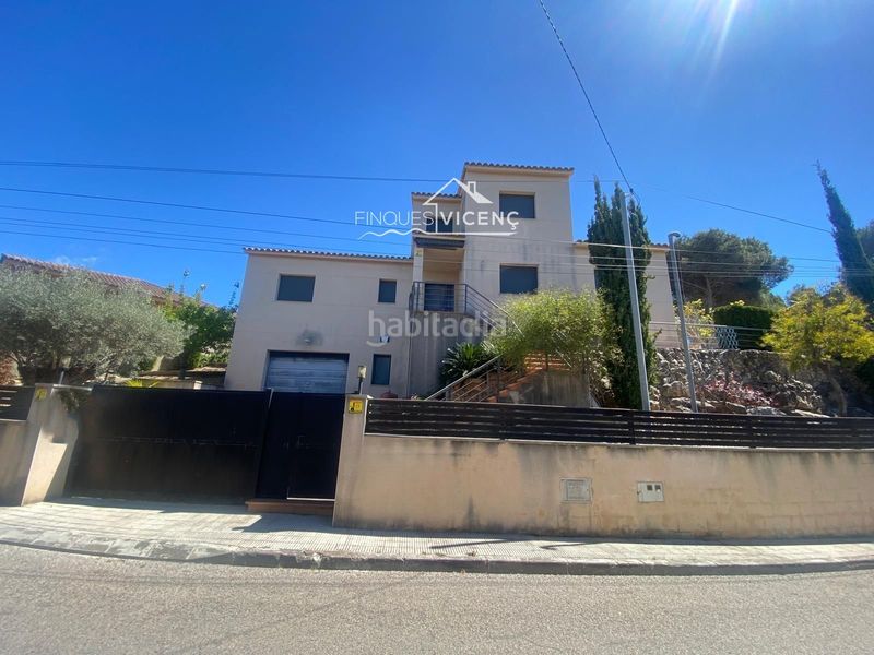 Foto 3f66c748-4bae-44d2-b738-44baa2b67f56. Casa amb calefacció aparcament piscina a Valldemar-Montmar Segur de Calafell