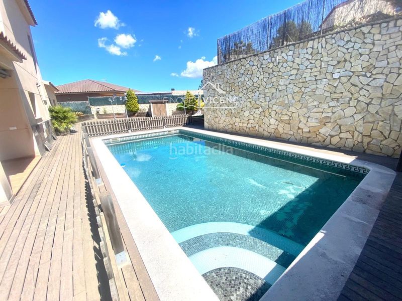 Foto 47b92489-51f2-4323-bb21-1ae354199556. Casa amb calefacció aparcament piscina a Valldemar-Montmar Segur de Calafell