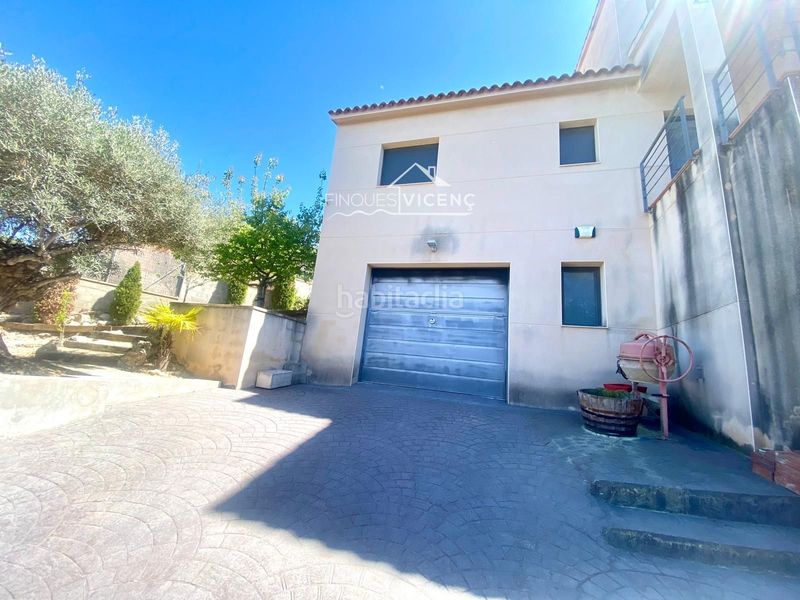 Foto c63fdbee-e086-4d20-afbb-29b0f5728a19. Casa amb calefacció aparcament piscina a Valldemar-Montmar Segur de Calafell