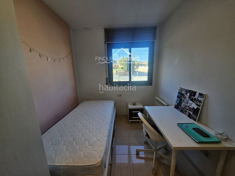 Foto dcaa885d-6930-47b6-8721-4def3061569b. Pis amb calefacció aparcament piscina a Segur de Calafell nucli urbà Segur de Calafell