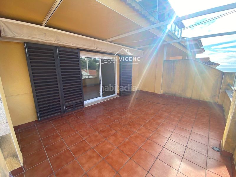 Foto b56a23ee-d961-432f-9df1-b8129e391e01. Casa adossada amb calefacció aparcament a Calafell poble Calafell