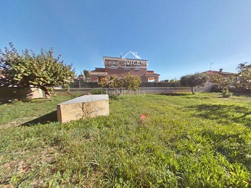 Foto 3916d1e6-d7f3-4a60-bb06-b7ae63d4daf9. Finca rústica a Segur de Calafell nucli urbà Segur de Calafell