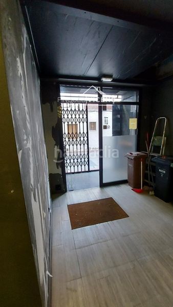 Foto 7f1742f3-6d15-4cd0-9ae7-061bfbb1825b. Local comercial a Calafell platja Calafell
