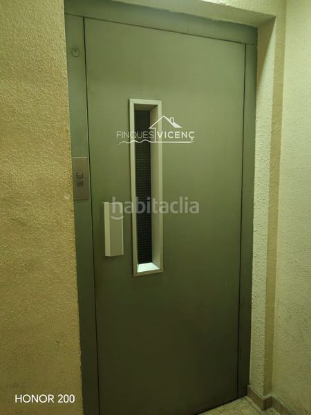 Foto 08dc01e2-93f3-4640-ad1f-c603d15897a6. Pis amb calefacció aparcament a Centre Reus