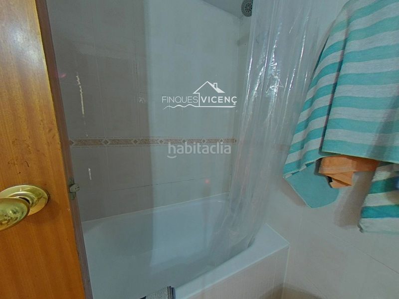 Foto a81b5651-8680-4218-a4df-e3b8210a8473. Pis amb calefacció aparcament a Centre Reus