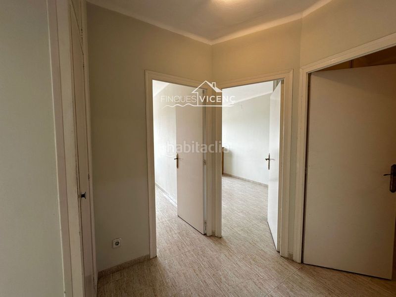 Foto a9765808-e476-4774-a05a-9ceb263d376a. Pis a Segur Platja Segur de Calafell