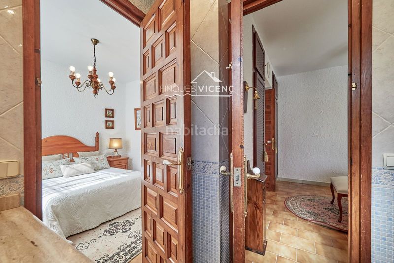 Foto c5088bbb-9697-4d9d-b289-3fd15477a5b5. Casa adossada amb calefacció aparcament piscina a Calafell
