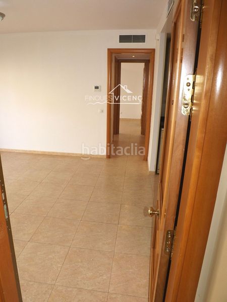 Foto cf218566-be00-4bb1-b9ce-495194ce209c. Pis amb calefacció aparcament a Calafell poble Calafell