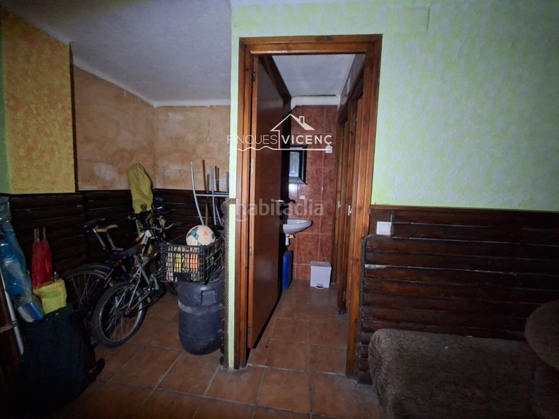 Foto ad924579-6c38-425b-b5ea-9e6873a39836. Local comercial a Centre Torredembarra
