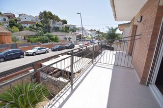 Lloguer Casa aparellada  Central. Casa pareada en calafell park