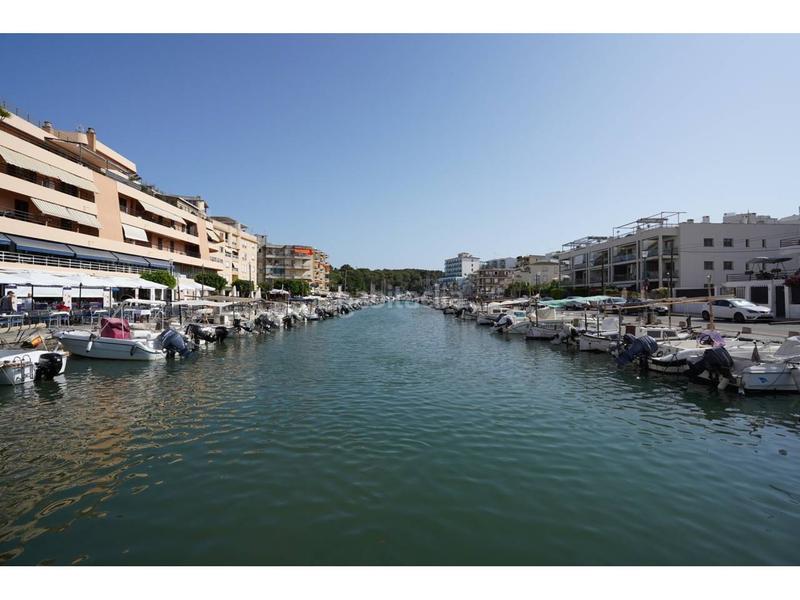 Foto 10cc3157-726d-47ba-a14f-7299775b2e44. Pis a niñas 89 a Porto Cristo Manacor