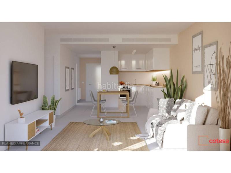 Foto 90d5663d-fb7d-4a97-b523-dd83fc5c2697. Pis a niñas 89 a Porto Cristo Manacor