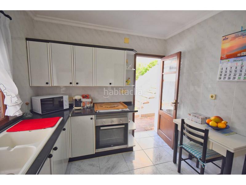 Foto 2ad934b2-f1a1-4da6-8a09-7fc5b753f73c. Casa adossada a alba 17 a Capdepera poble Capdepera