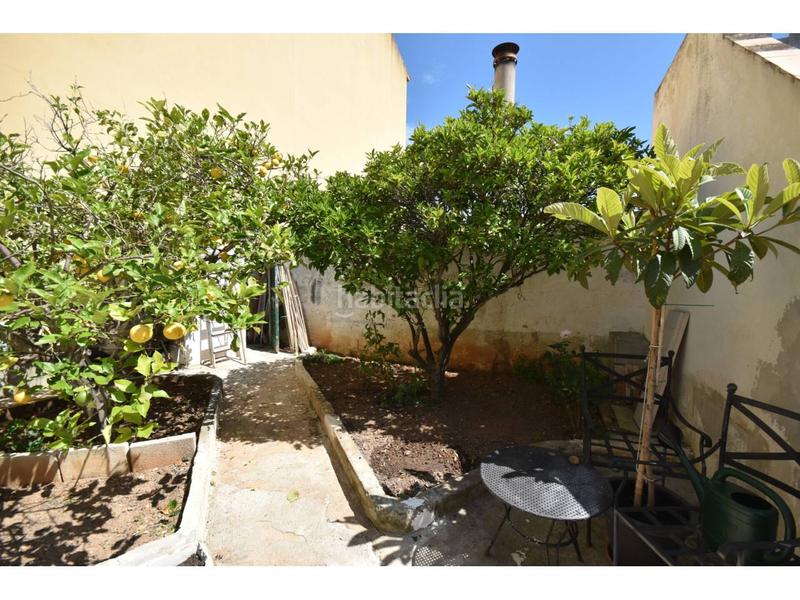 Foto fce1bee6-480c-4d00-8cb0-2c2195d2ff45. Casa adossada a alba 17 a Capdepera poble Capdepera