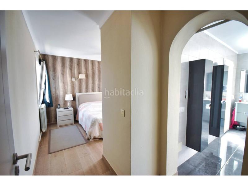 Foto d2a8a768-d0a7-4a46-ad6c-938b3b32d162. Maison dans roses 31 dans Sant Llorenç des Cardassar