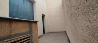 Lloguer Local Comercial a Estadi-Santa Anna. Local comercial y trastero