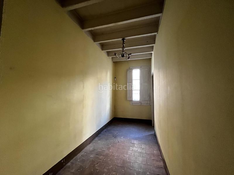 Foto a3e38478-2997-4aa9-b824-95449597fca2. Édifice dans Torelló