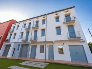 Edifici a Torelló. Edificio sin división horizontal en el centro de torelló