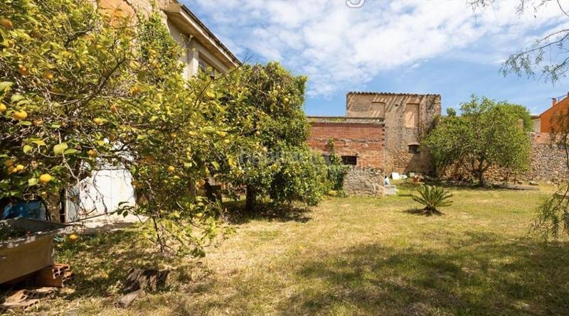 Foto c62fafa8-70dd-476a-a494-6fe6fa2f3e4f. Masia amb calefacció aparcament a Garrigàs