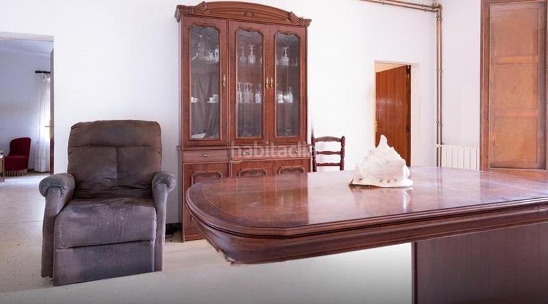 Foto ca728fa2-4adc-4f9e-b028-9874b00d8504. Masia amb calefacció aparcament a Garrigàs