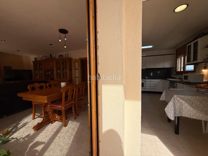 Foto c2b9d6c8-a292-4128-8952-fcab43a1d537. Pis amb calefacció aparcament a Santa Eugènia de Berga