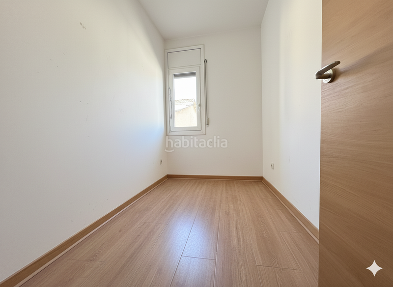 Foto 32685c27-3ec0-4622-ac04-1c0574ba095a. Duplex avec chauffage dans Nord Vic