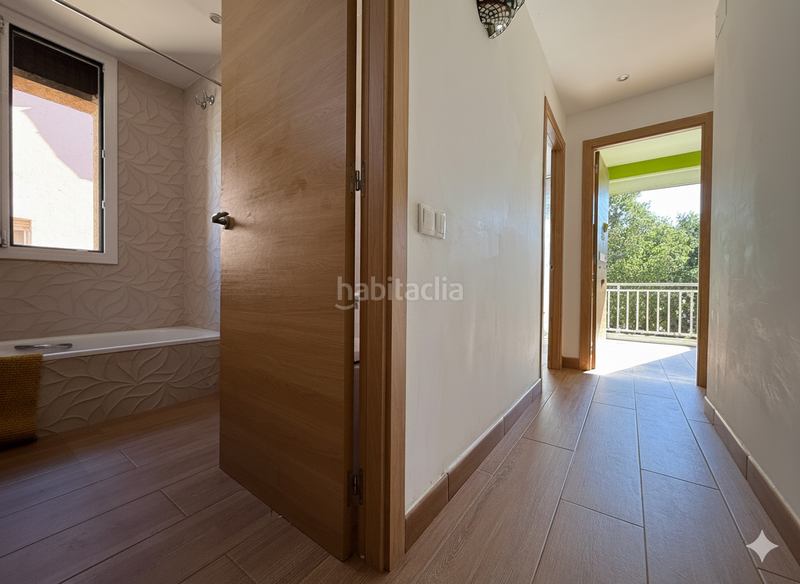 Foto 7cafcc5d-bbdd-4f6c-9860-1d8ee3888317. Duplex avec chauffage dans Nord Vic