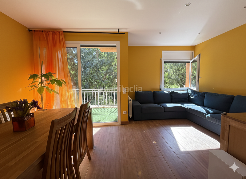 Foto 9affa7b9-58f0-465c-9b0d-715d6ef51f16. Duplex avec chauffage dans Nord Vic