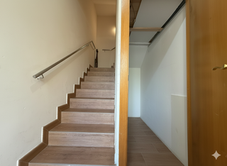 Dúplex a Nord. Casa dúplex reformada y luminosa en el barrio santa anna  estadi