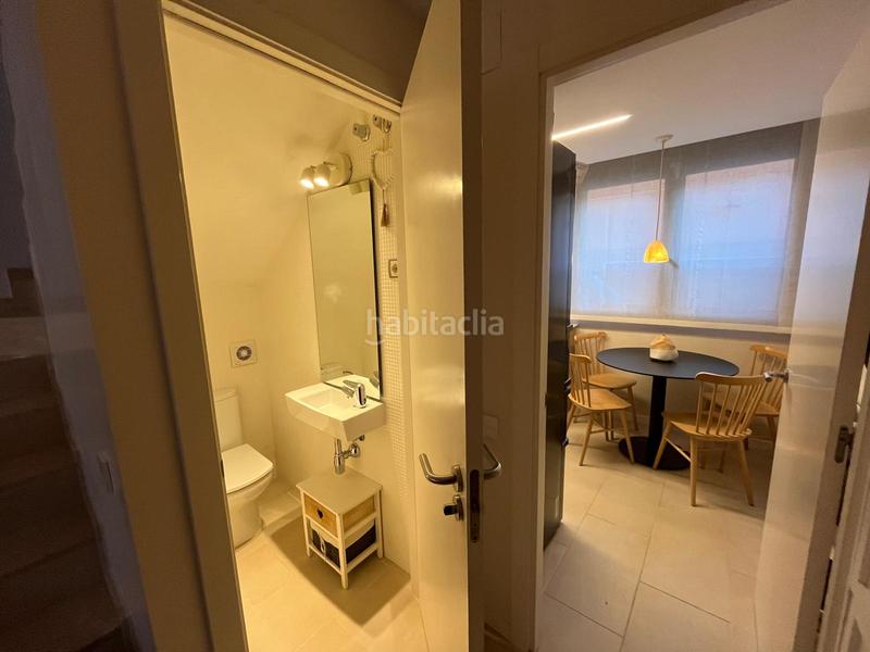 Foto f1ee3a74-be5d-44e4-a332-30ca2ef17ee9. Casa a schiera con riscaldamento parcheggio in Estadi-Santa Anna Vic