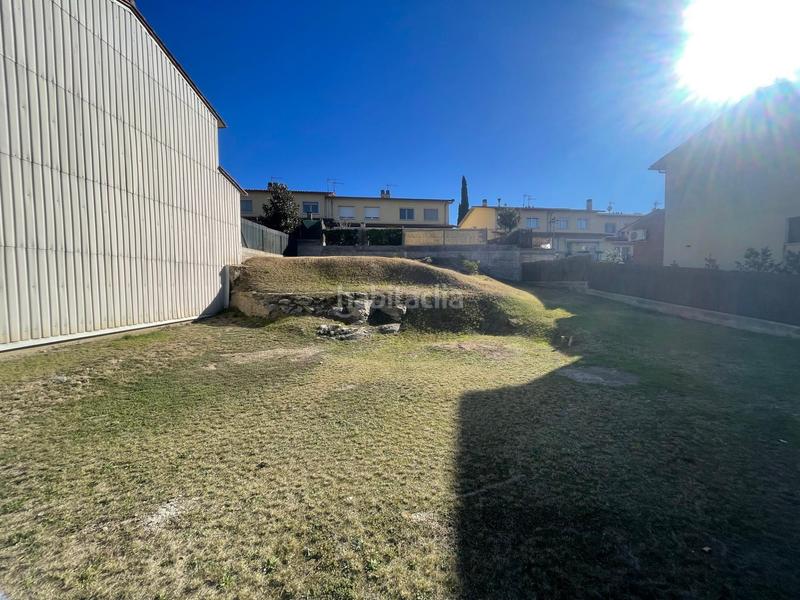 Foto b5d4de4b-d9ef-4261-b3d9-3c539b518757. Terreny residencial a Roda de Ter