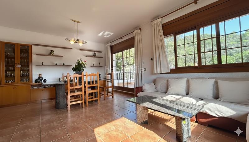 Foto 0d887a00-b939-4832-960c-b897bedc35a4. Chalet avec chauffage parking dans Vilanova del Vallès