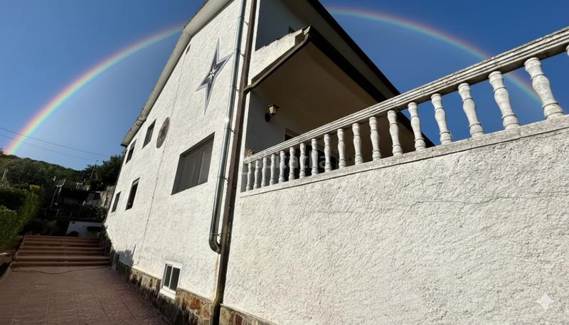 Foto f3e7f149-8fa4-4920-a52d-a42551bf536d. Chalet avec chauffage parking dans Vilanova del Vallès