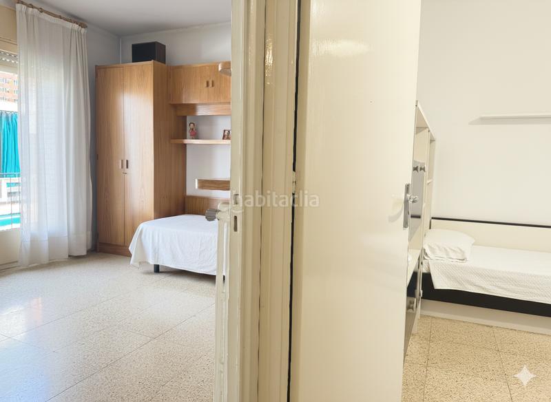 Foto 485326ed-615f-41e6-bc58-b6b4e2f3b418. Piso  único muy céntrico con ascensor privado, balcón grande y 2 plazas de aparcamiento en Torelló