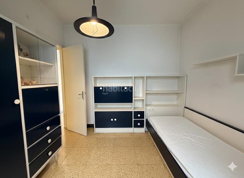 Foto aa9590e8-f3ed-4359-92c1-919318b879fc. Piso  único muy céntrico con ascensor privado, balcón grande y 2 plazas de aparcamiento en Torelló