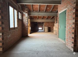 Apartment in Torelló. Espacio diáfano con ascensor y aparcamiento en el centro de tore