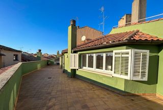 Zweist�ckige Wohnung in Centre. Piso en venta en vic zona ambulatori  pieza �nica de 222 m con d